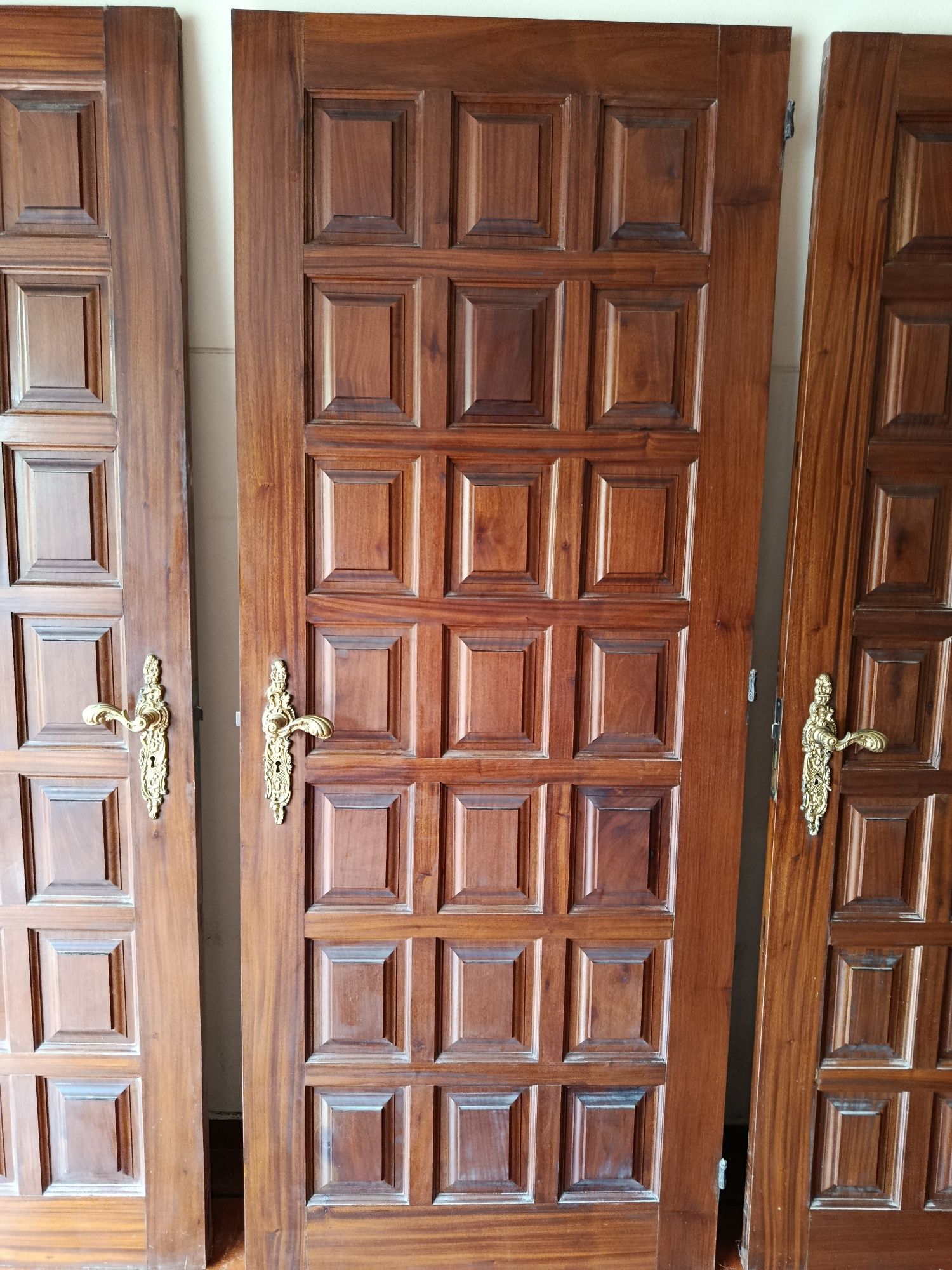 7 Portas Madeira Maciça