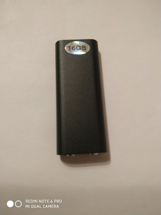 Міні диктофон з активацією голосом Nectronix R01, 16 Гб пам'яті, Mp3,