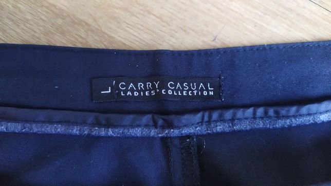 Spodnie 3/4 Carry Casual r.L