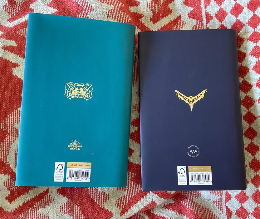 Fantastic Beasts (2 livros)