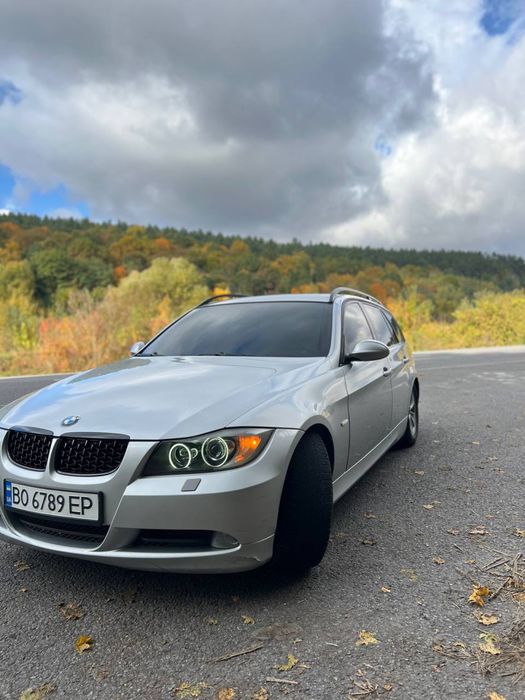 BMW e91 320d 2006p