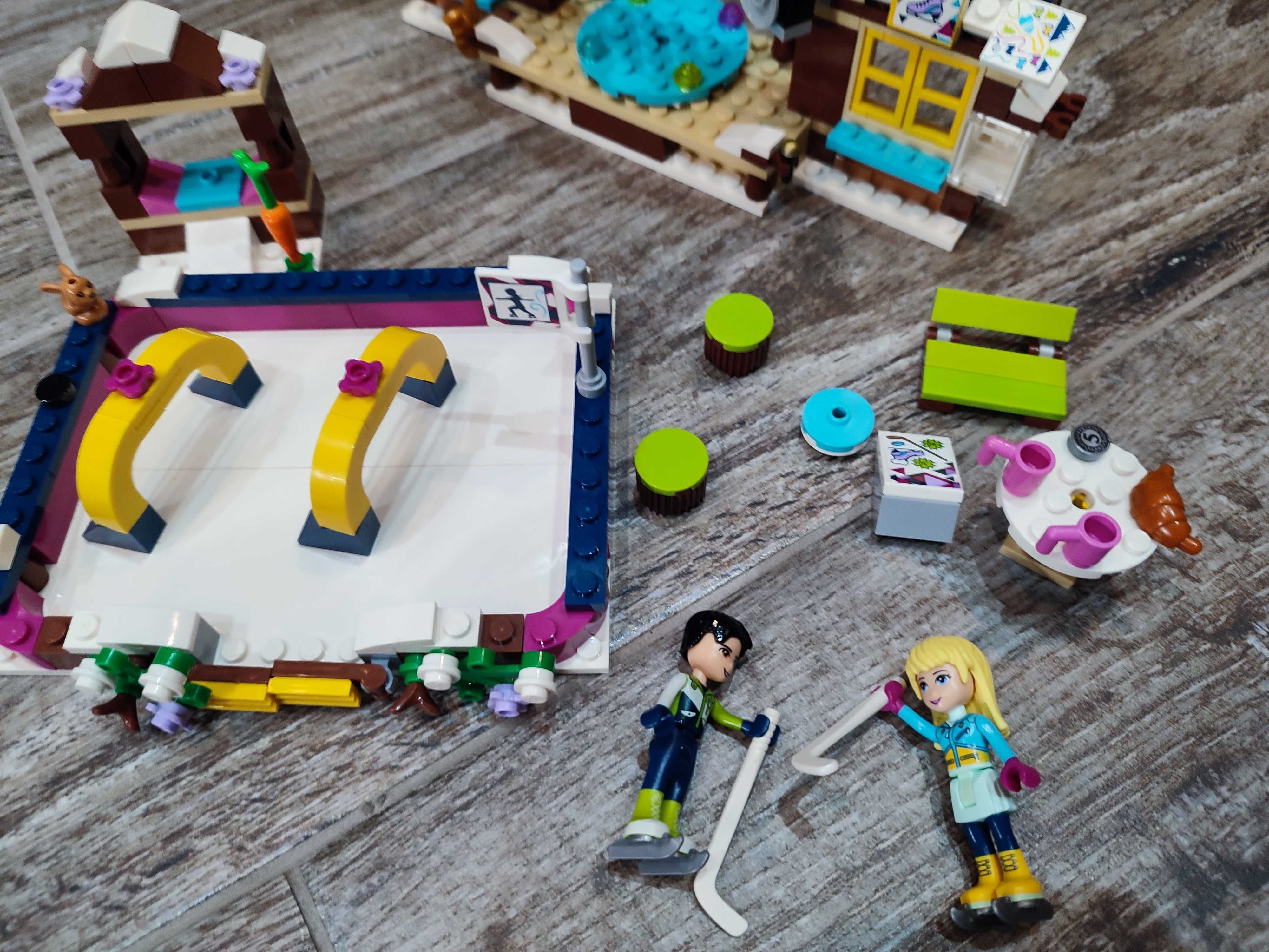 LEGO 41322 Friends - Lodowisko w zimowym kurorcie