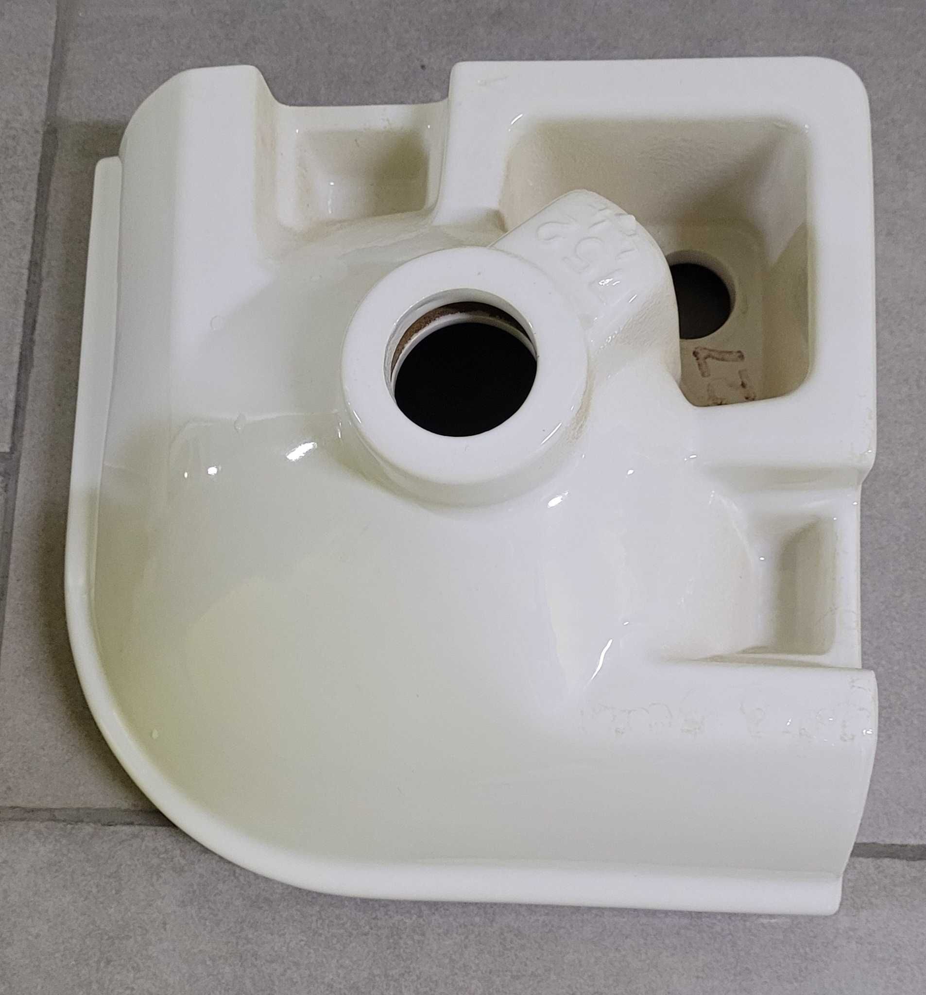 Умывальник угловой, немецкий, Duravit