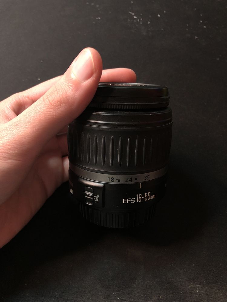 Canon 80D + CANON EFS 18-55mm f/3.5-5.6 + Canon EF 50mm f/1.8