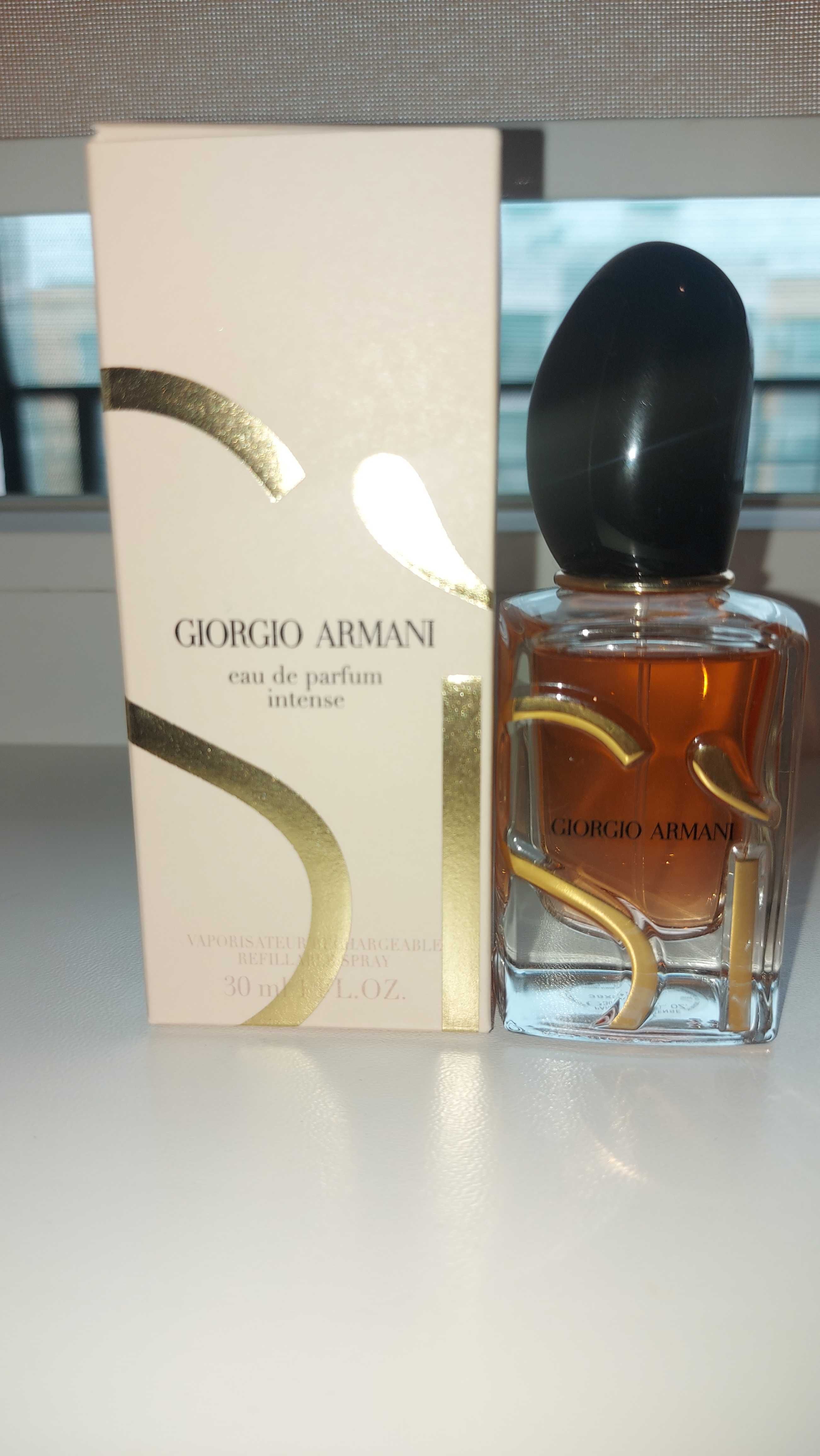 Духи Giorgio Armani Si Intense Refillable 30 ml