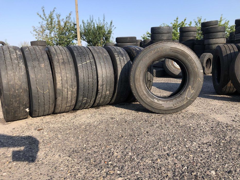 Opony używane naczepowe 235/75r17.5 OKAZJA Pirelli ST01 Możliwa st 01