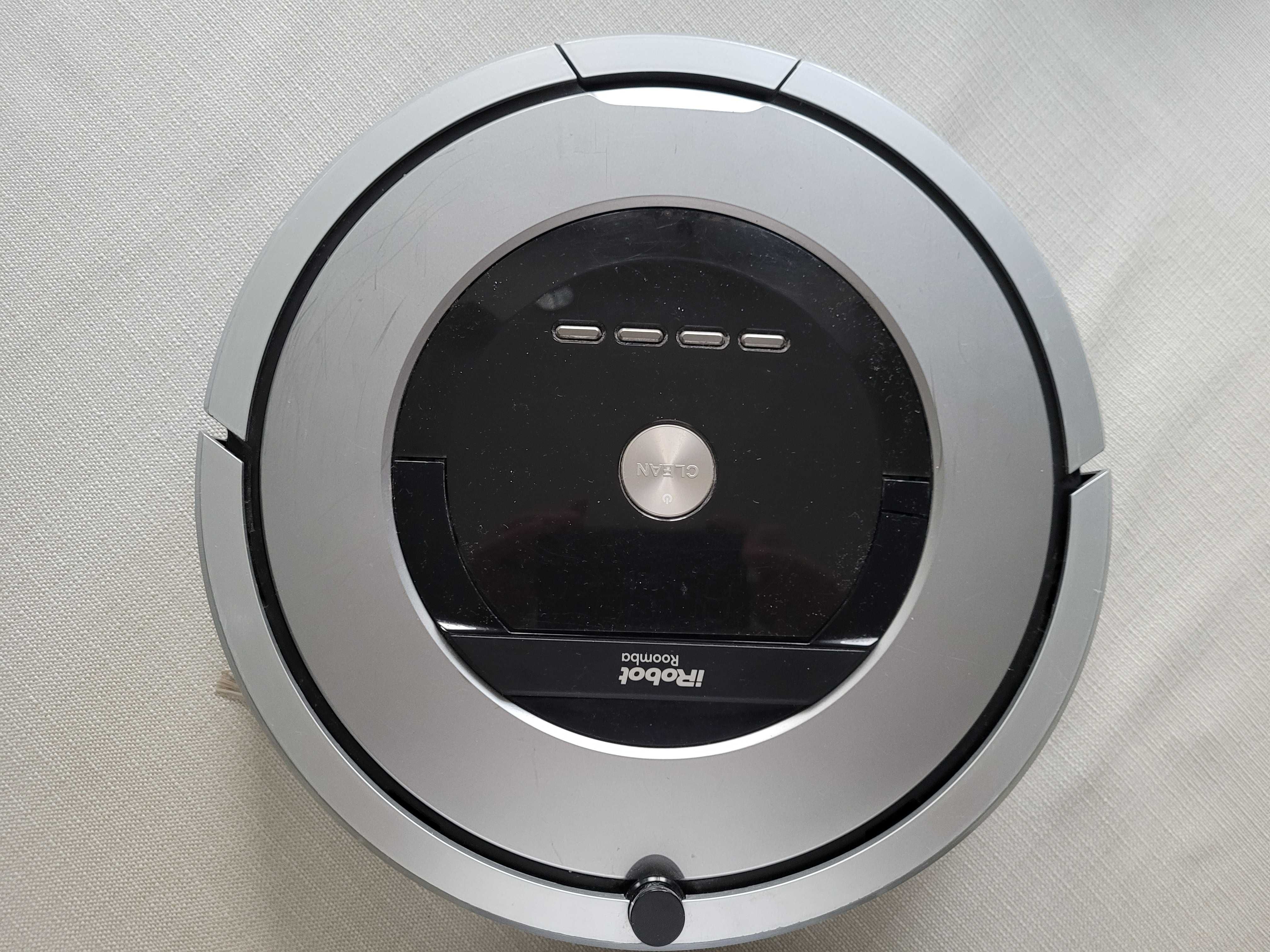 Robot sprzątający i-robot roomba używany. Stan bardzo dobry.