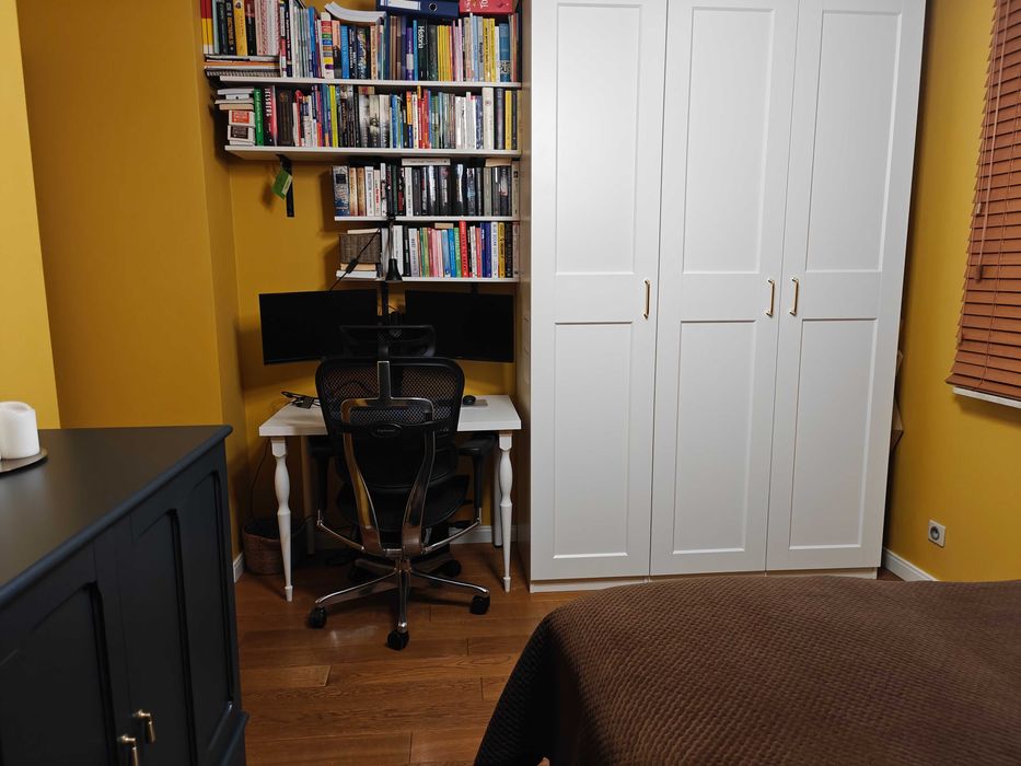 Półka / półki z IKEA z solidnym mocowaniem / wspornikami w cenie