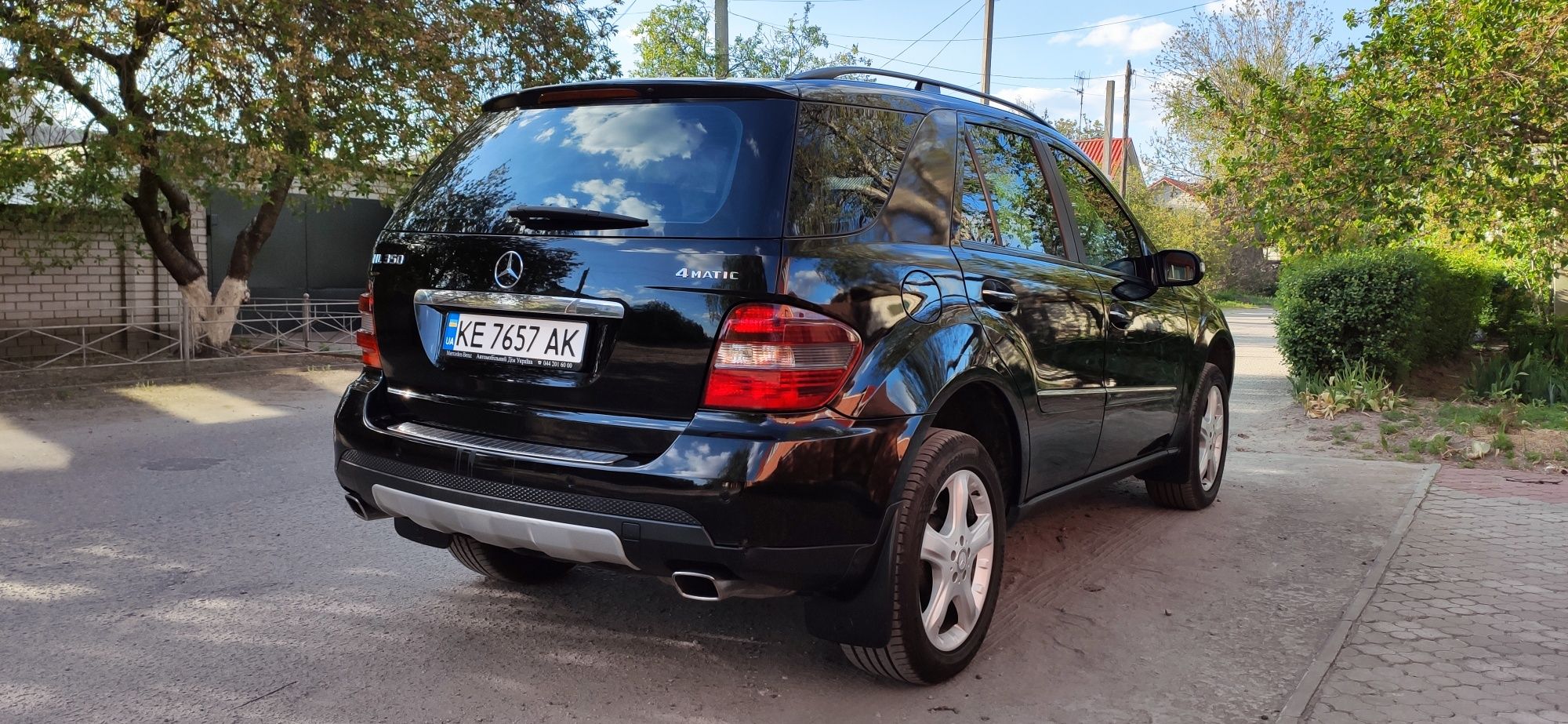 Продам Mercedes ML 350 2007 в отличном состоянии