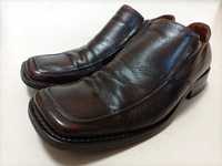 Sapatos castanhos para Homem em pele genuína (Tam. 44)