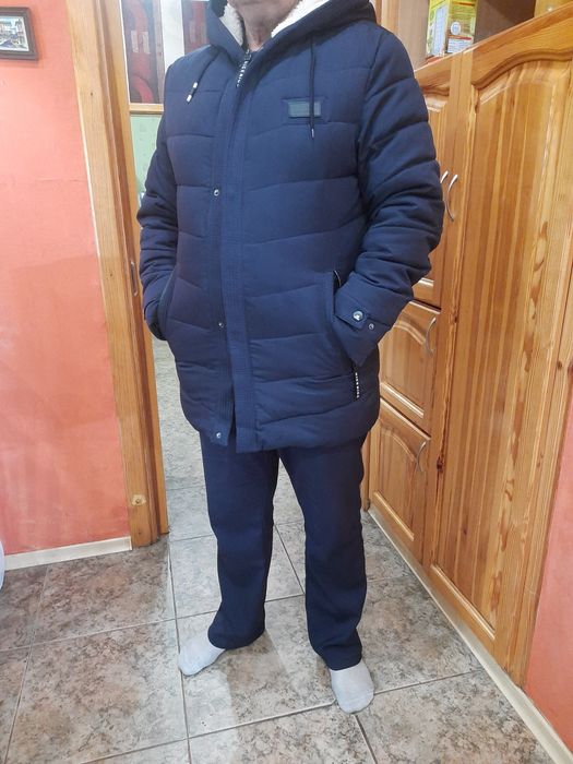 Продам куртку мужскую зима 56рр