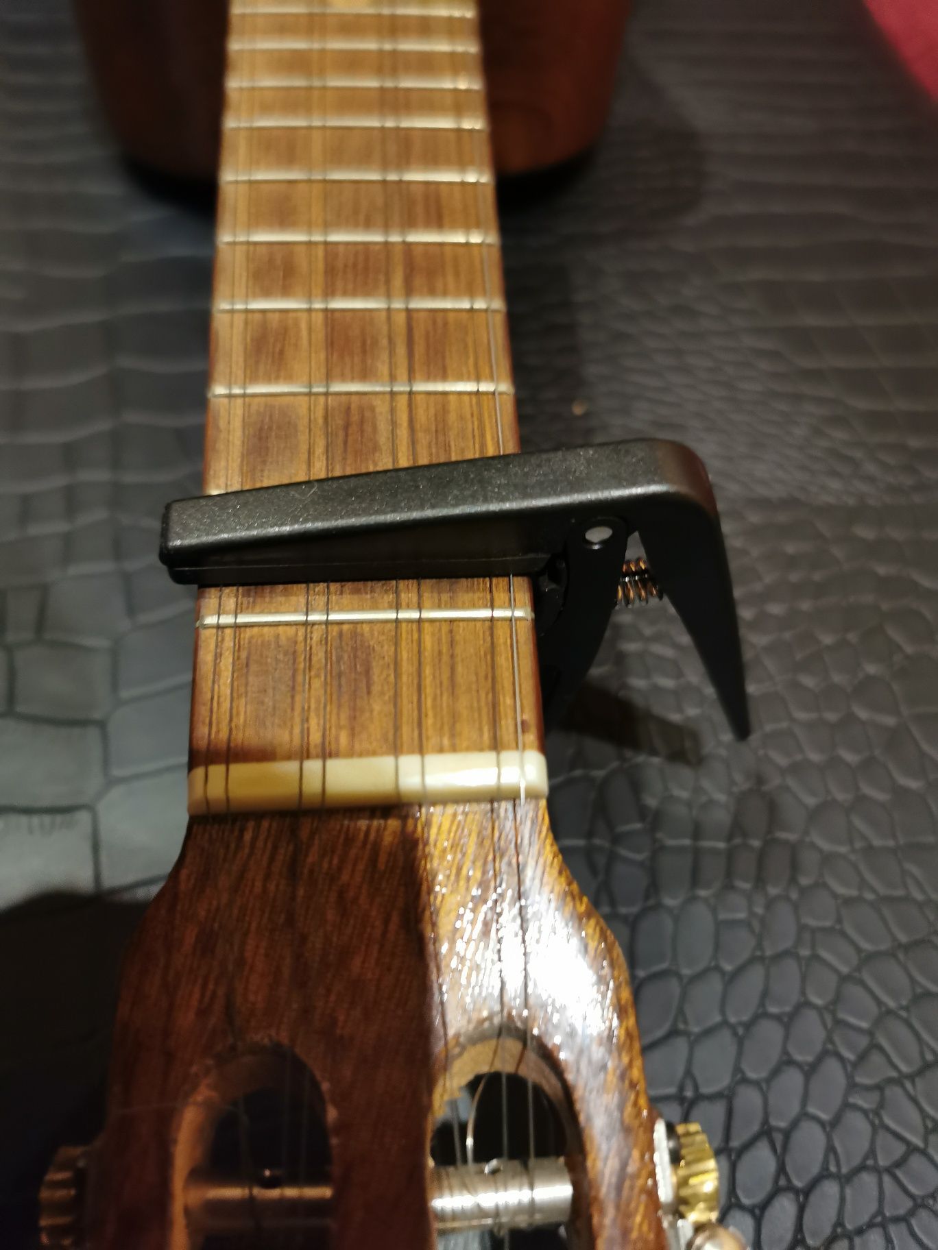 Capo Para cavaquinho e bandolim, material plástico em caixa