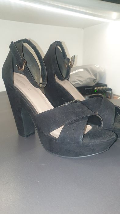 Sandálias camurça Preto lefties