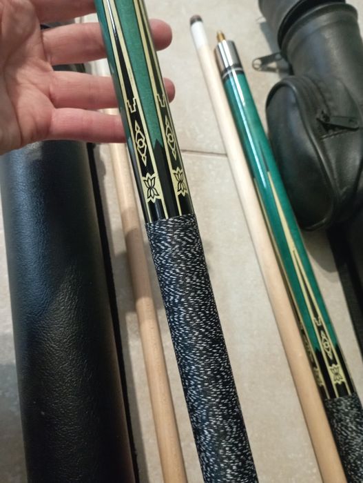 Більярдний кий з чохлом в тубусі