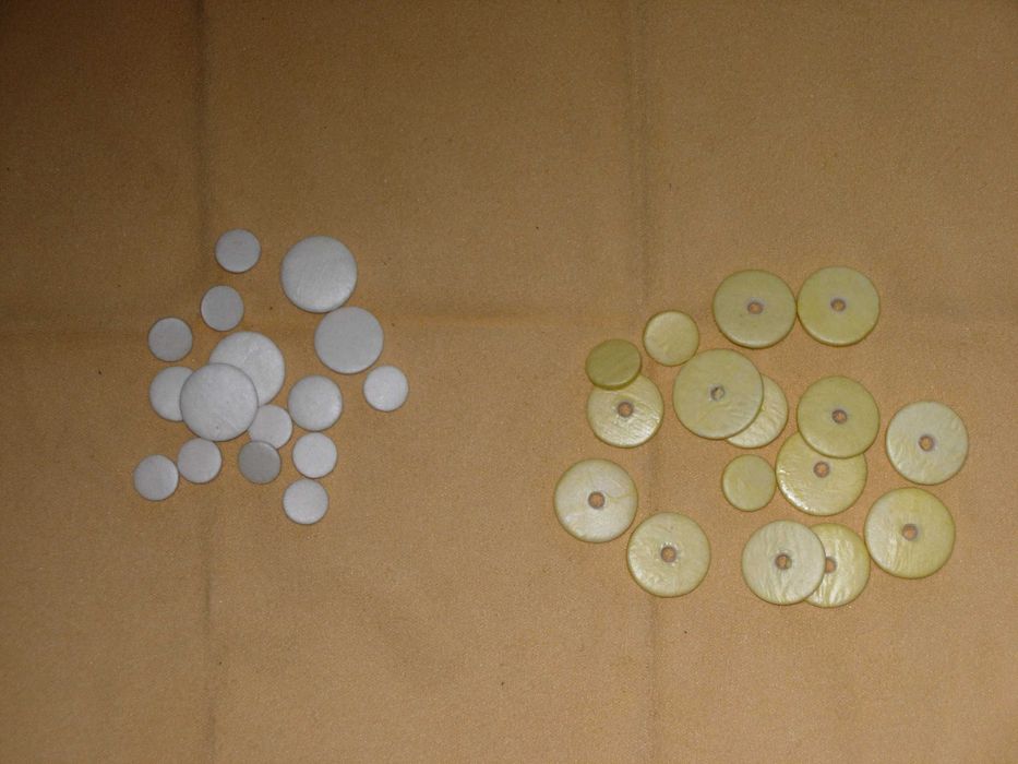 Подушки та корки (Саксофон сопрано, альт, тенор, кларнет, флейта)