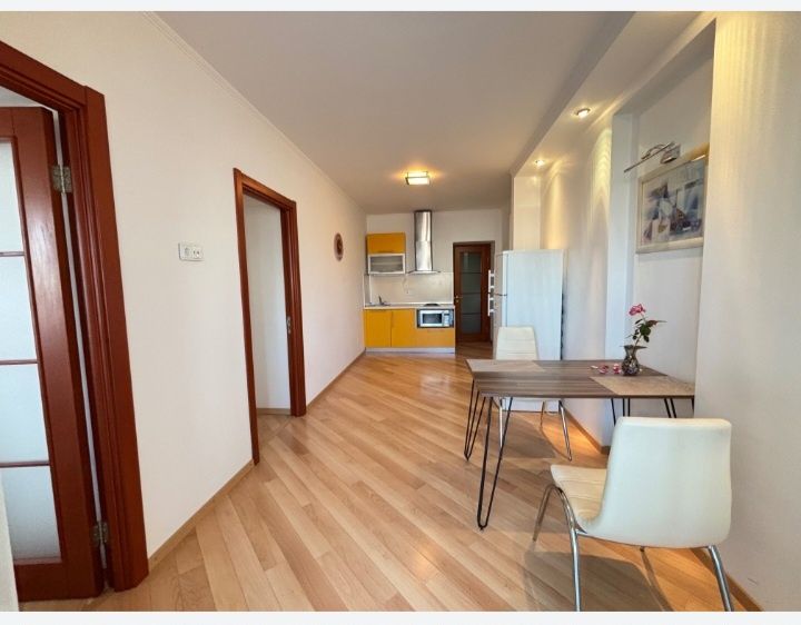 Сдается 2к квартира, Студенческая