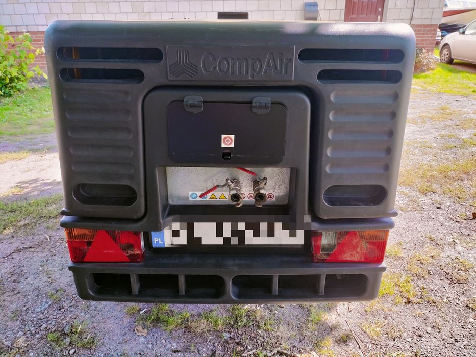 Kompresor śrubowy CompAir C50 1100MTH