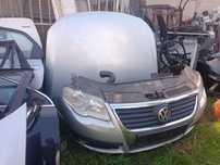 Volkswagen Passat B6  maska pokrywa silnika