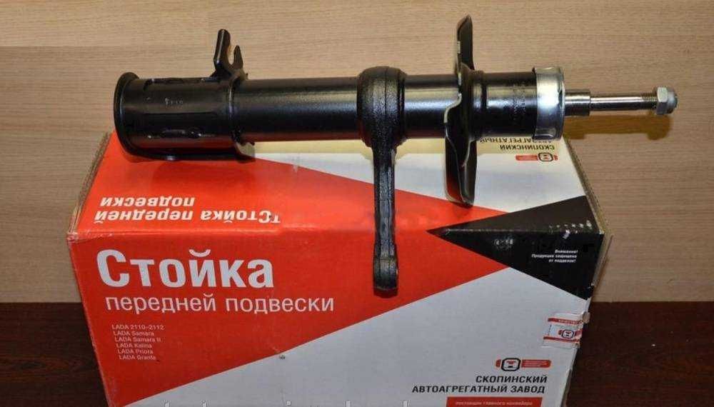 Стойки передні амортизатор ВАЗ 2108 2110 2115 2170 2109 пріора калина