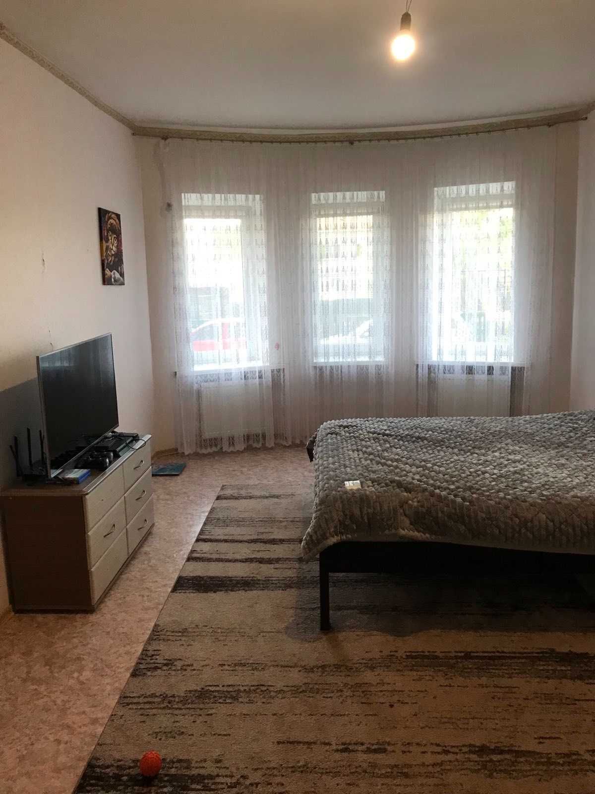 Продам 3 кімнатну квартиру с. Фурси, новобудова