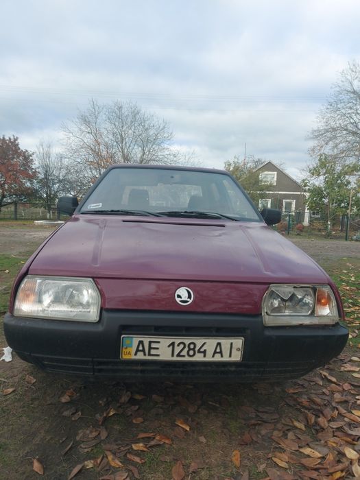 Продам машину шкоду