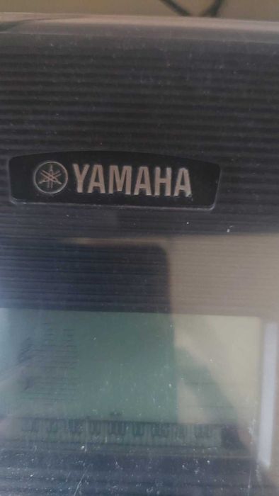 Yamaha PSR-E423 + Stojak + Pedał