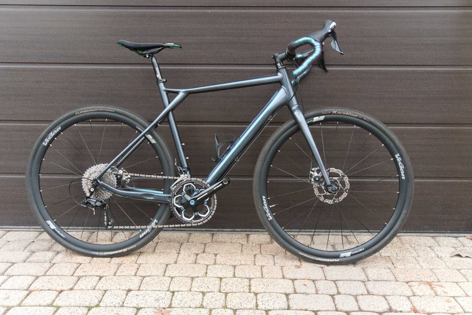 Rower gravel GT Grade 105, Rozmiar M