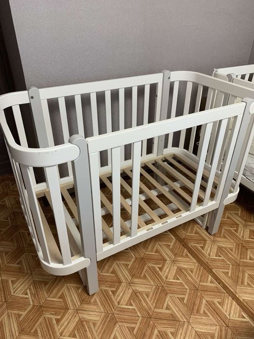 Дитяче ліжечко  Верес з маятником