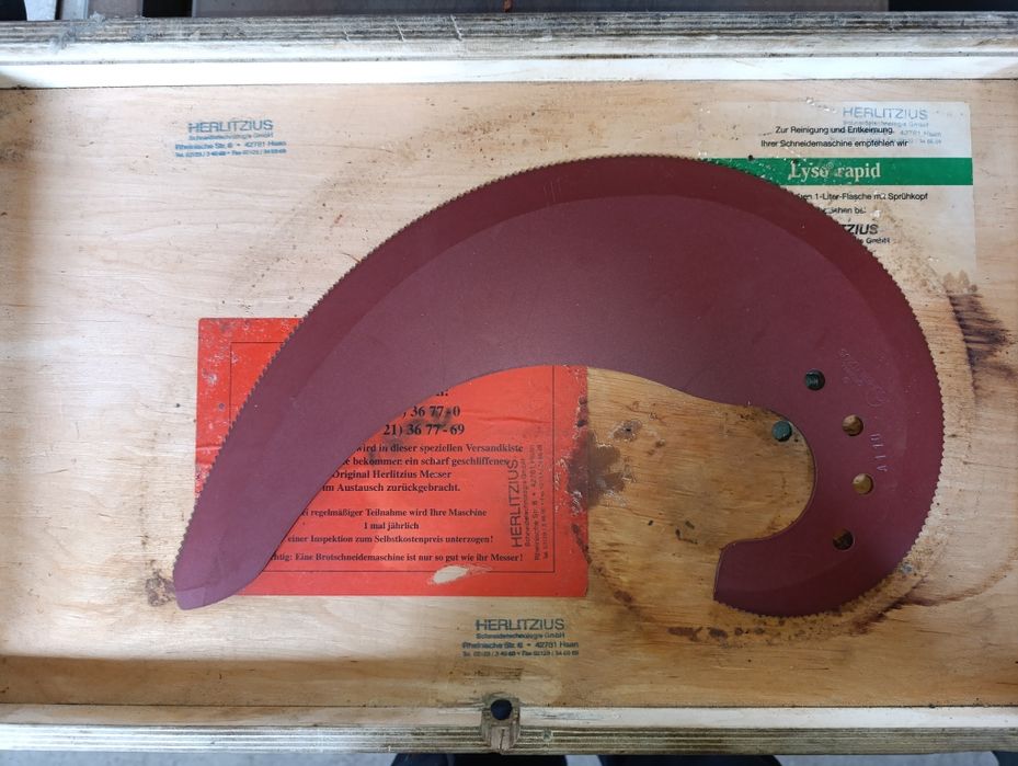 Ножі для хліборізки. Ножі. Хліборізки. Ніж для хліборізки. Лезо