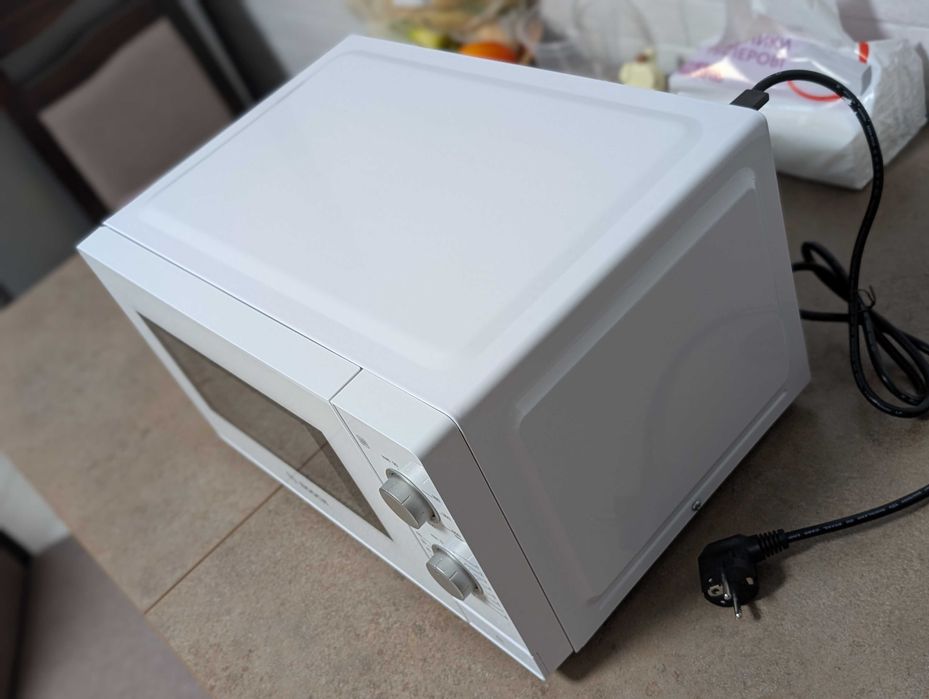 Мікрохвильова піч BOSCH FFL020MW0 White.
