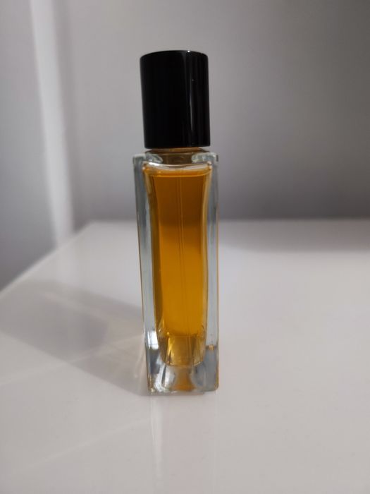 Une Nuit Nomade Jardins de Misfah perfume nicho