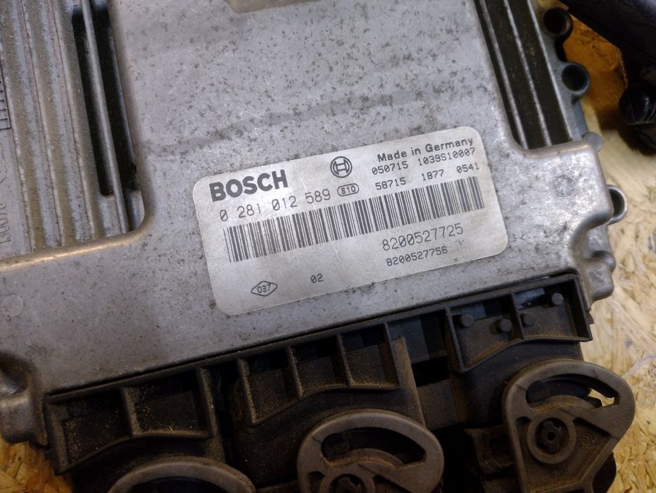 Renault Scenic II 1.9 dCi zestaw startowy sterownik