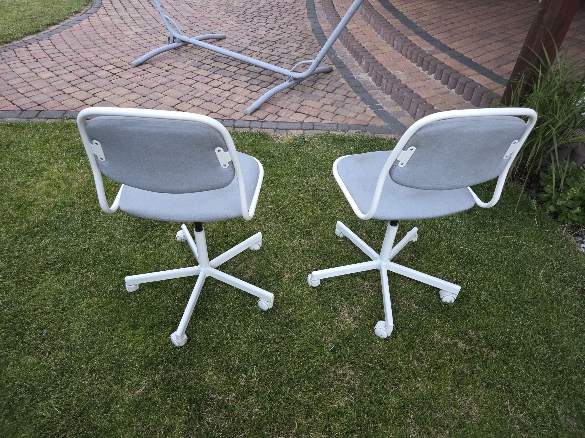 Ikea krzesło krzesełko biurowe biurkowe białe dziecięce