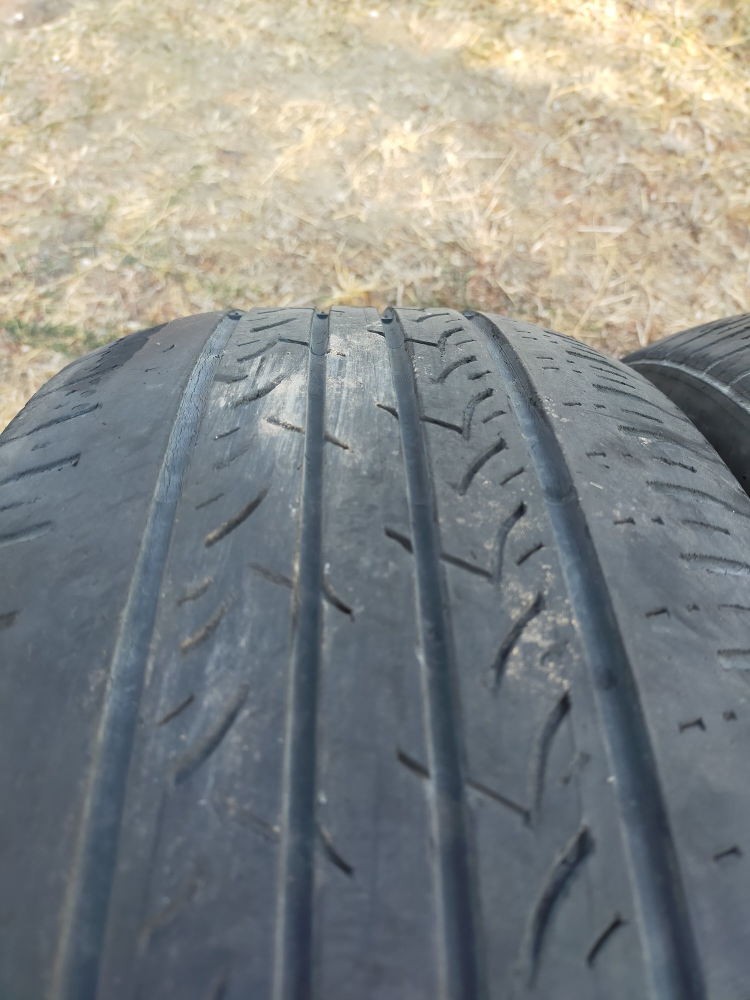 Резина 215/55/r17, пара, лето, Kumho Solus KH25