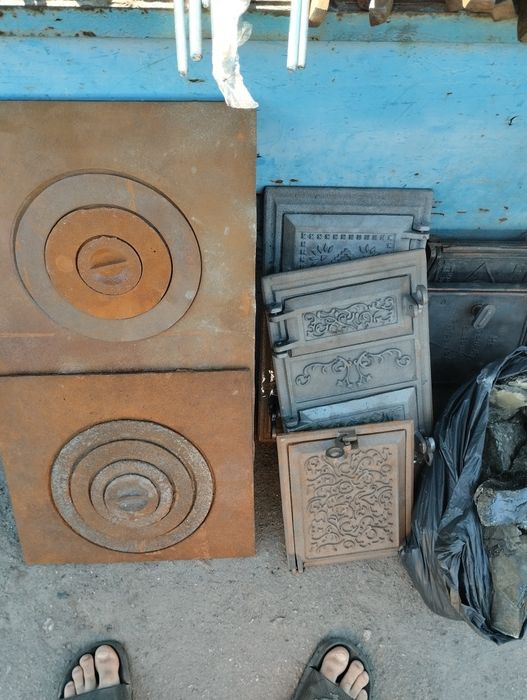 Продам чугунные плиты булат 710х410 , дверцы, колосники