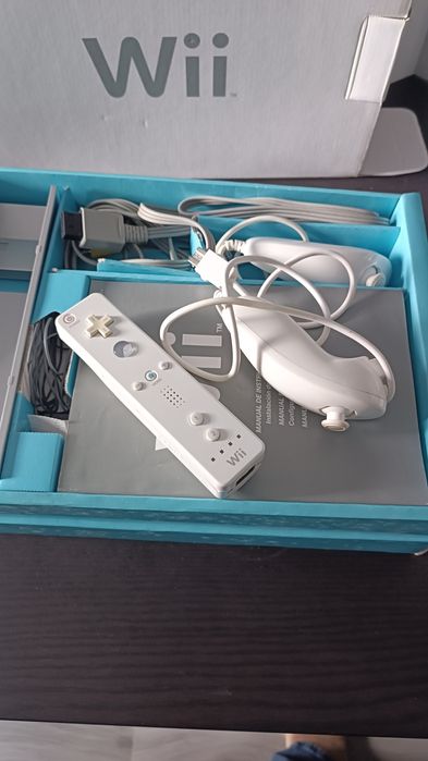 Consola Wii completa na caixa como nova