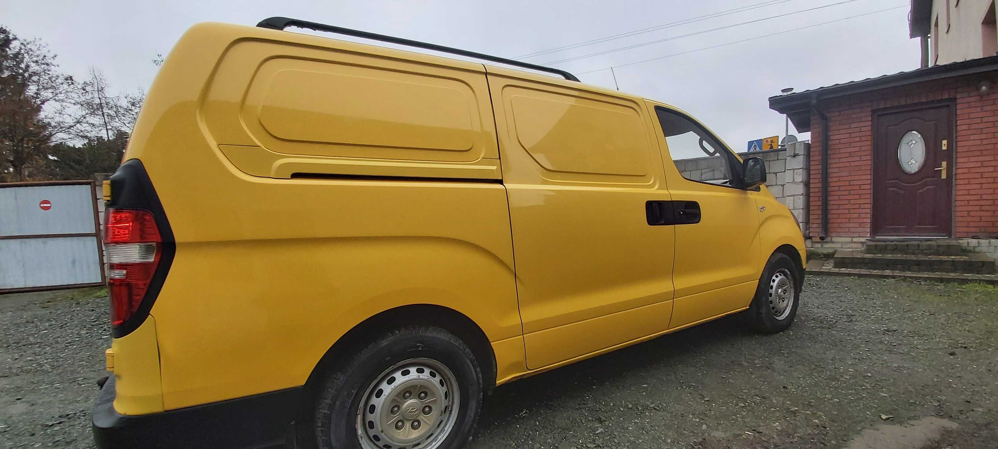 HYUNDAl H-1 2.5 crdi