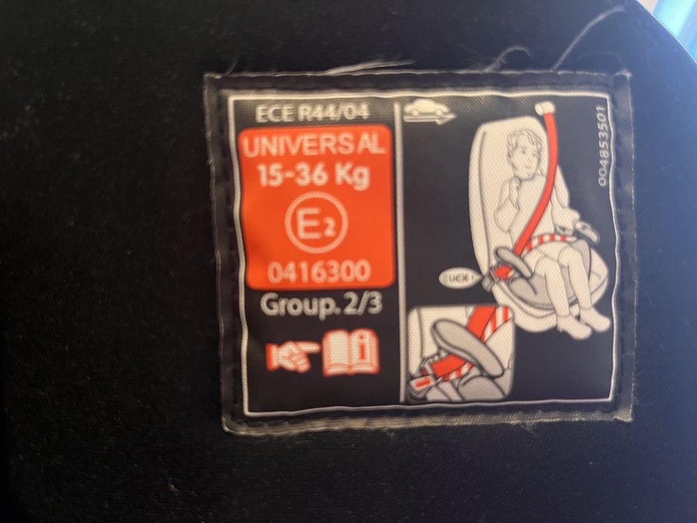 Assento Elevatório Safety 1st – Grupo 2/3 (15–36 kg) – Pouco Usado