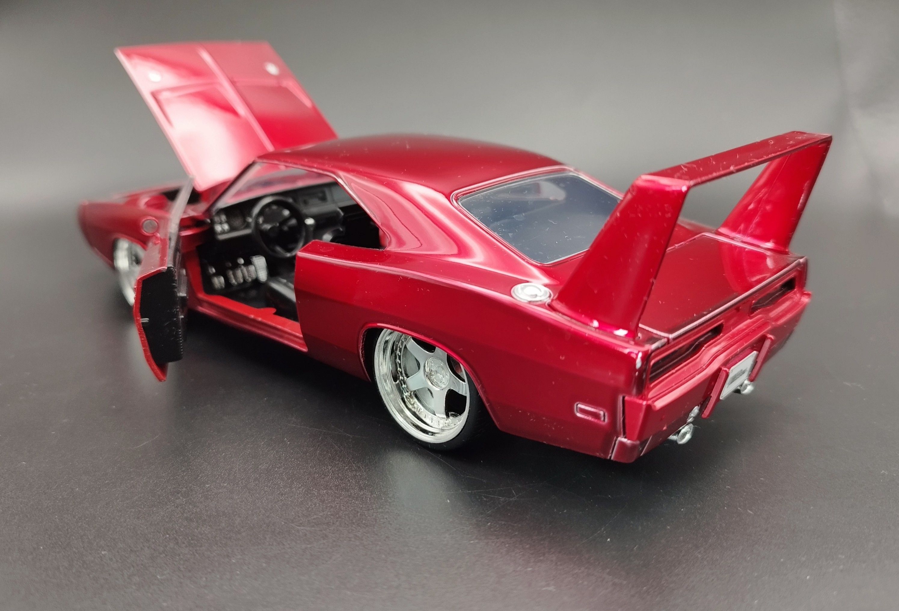 1:24 JadaToys1969 Dodge Charger Daytona Metallic Red Fast & Furious