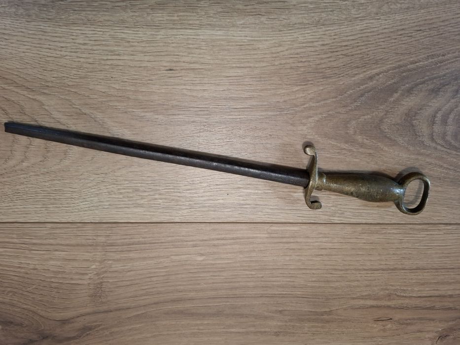 Musak przedwojenny do ostrzenia