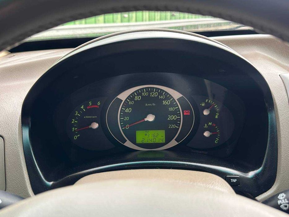 В продажі Hyundai Tucson 2007 року випуску.