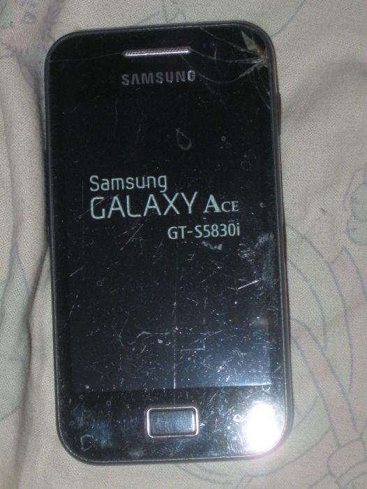 Samsung galaxi ASE GT-S5830i (sek)