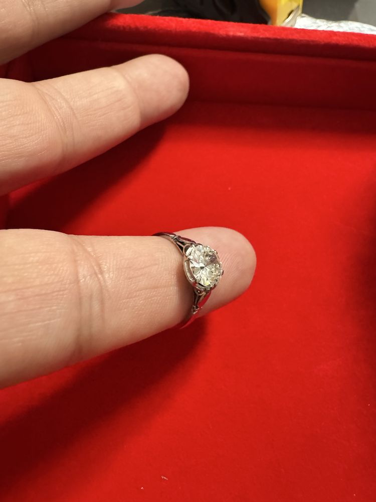 Pierscionek platyna z brylantem 1,24ct vs diament inwestycja zamiana