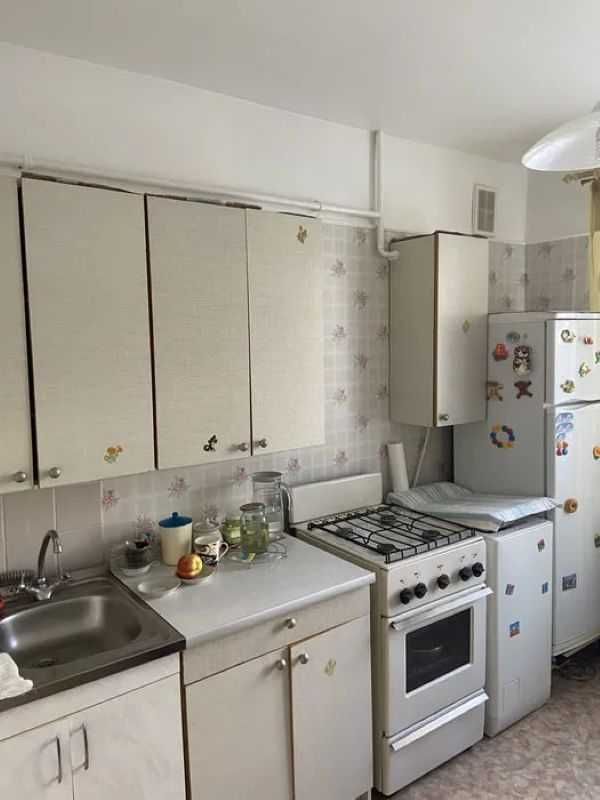 Продам 2к квартиру на ж\м Тополь-2 ТРЦ Терра -Эпицентр