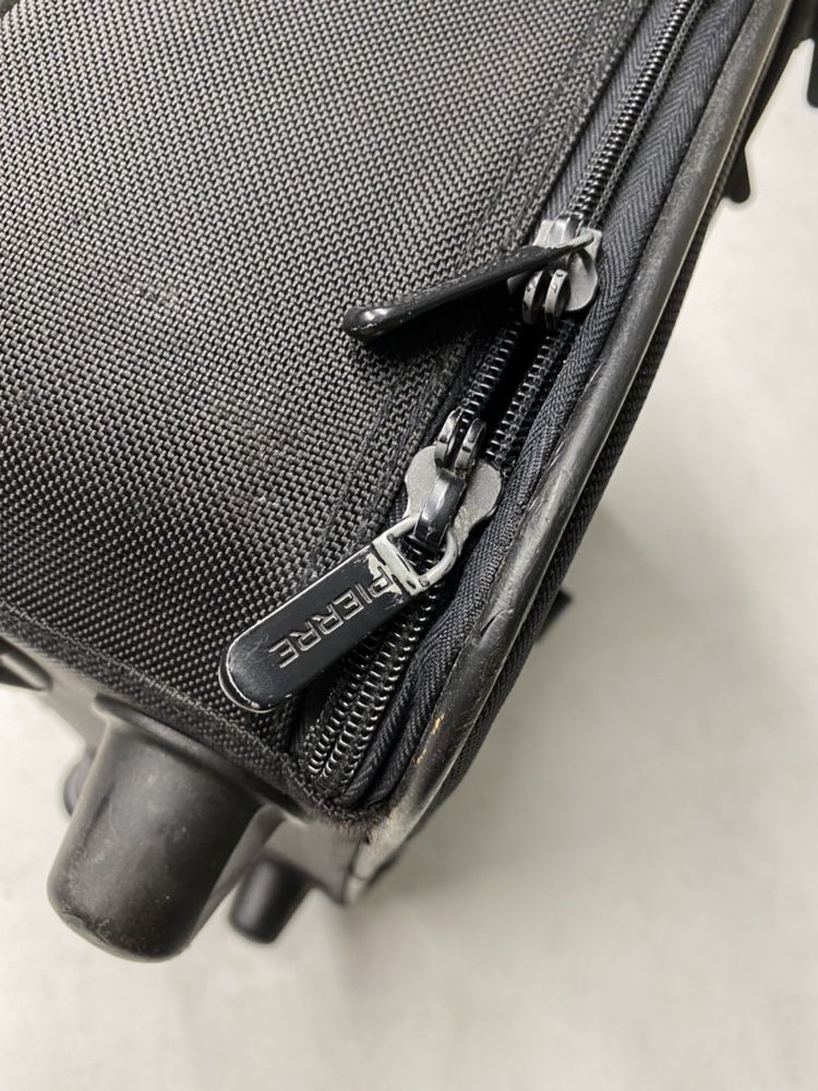 Torba teczka laptop rączka materiał Pierre