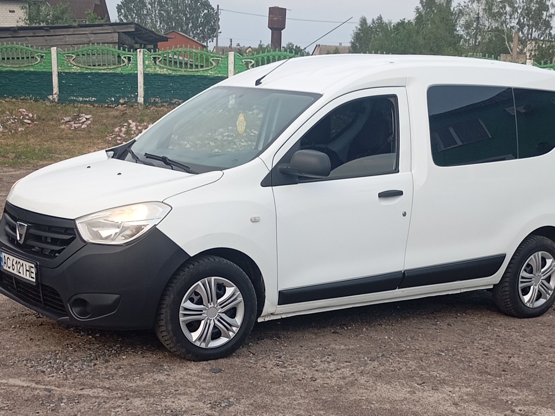 Dacia Dokker 2013р.