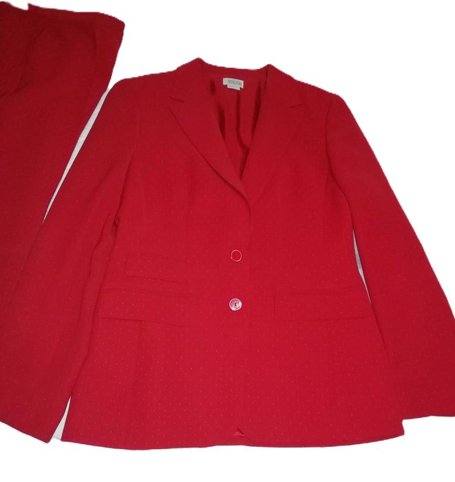 Fato vermelho (senhora)