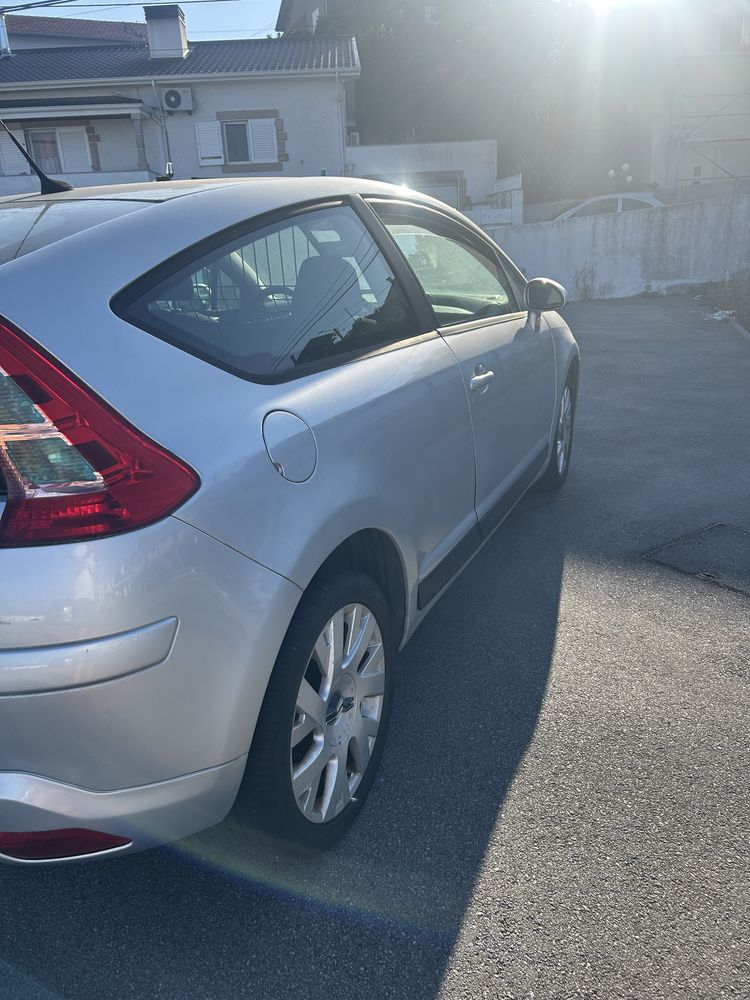 Citroen c4 vtr 110 cv com 245000 km usada sem problemas.