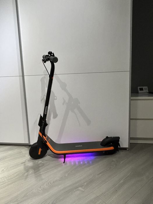 Електросамокат Segway Ninebot C2