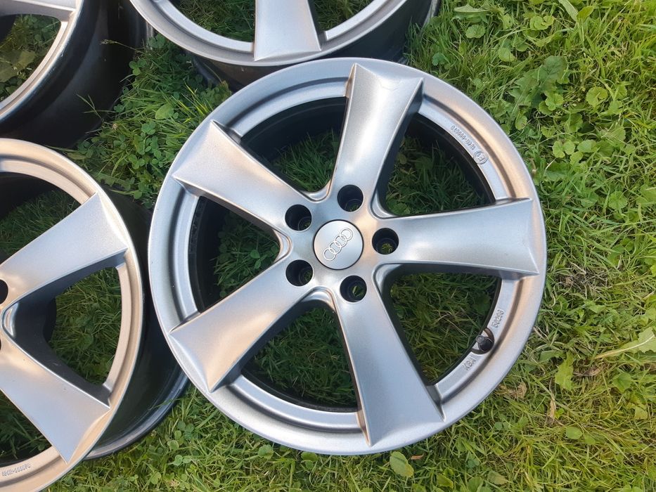 4 alufelgi audi 5x112 17" a4b8 a6c7 Q3 Q5